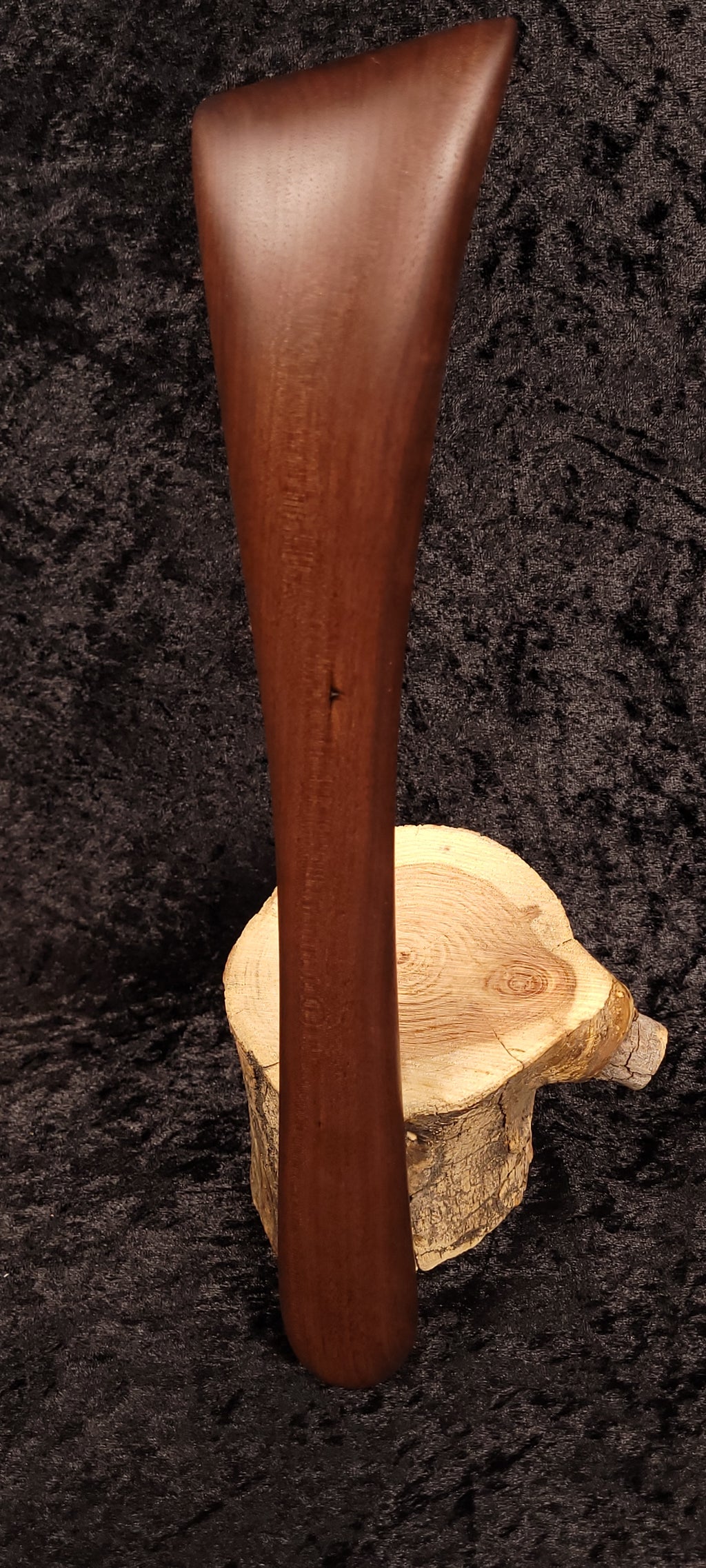 Handcrafted Walnut Spatula – Left Handed