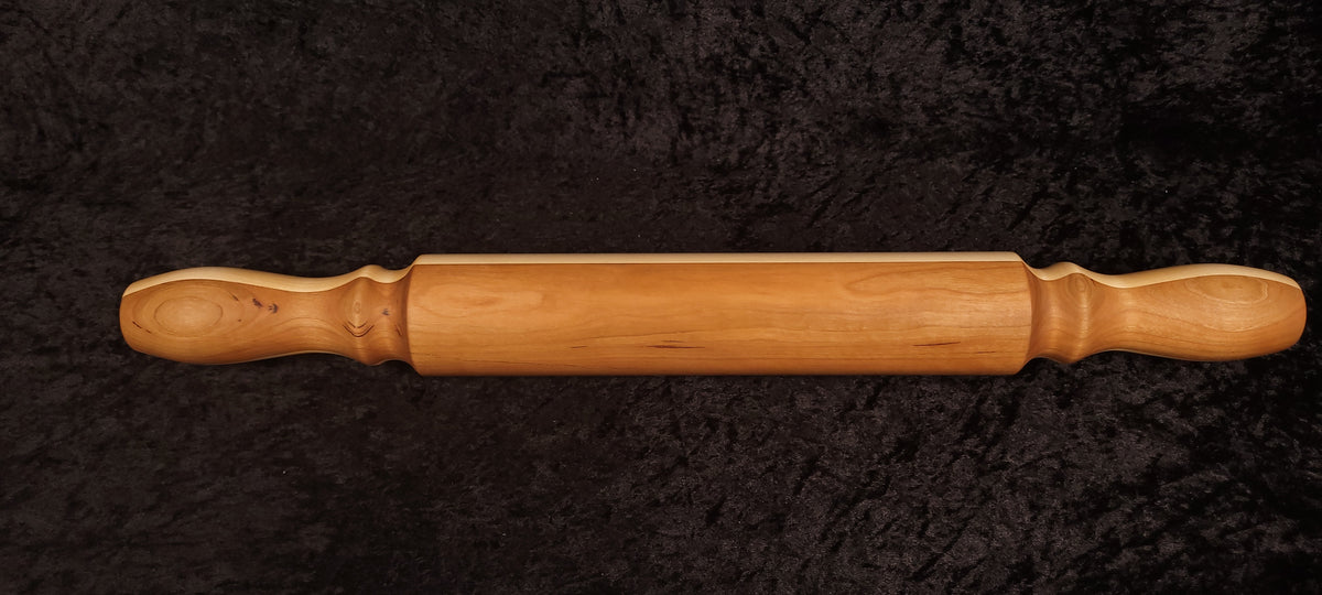 Rolling pin full length showing cherry grain and maple stripe