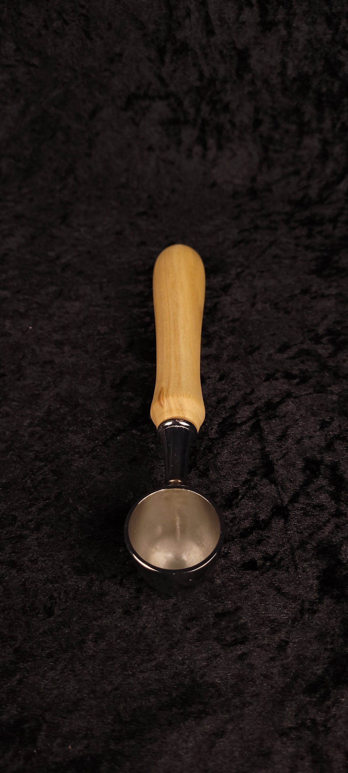 Cottonwood coffee scoop top-down view showing full length and chrome scoop