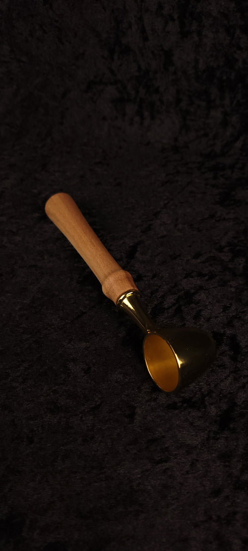Catalpa wood coffee scoop No. 2 side view showing gold open-bowl scoop and tapered handle