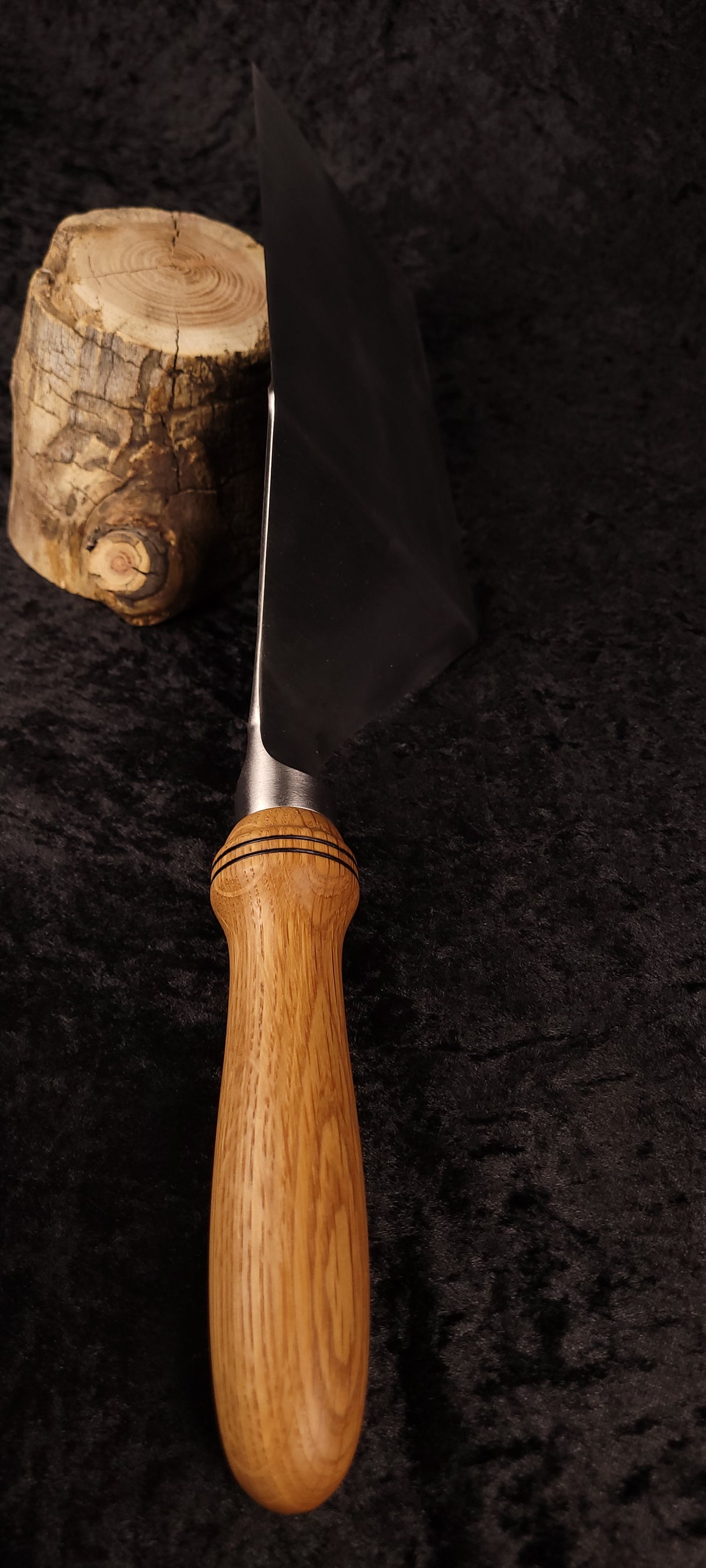 Griddle spatula No. 3 – handle detail with log prop