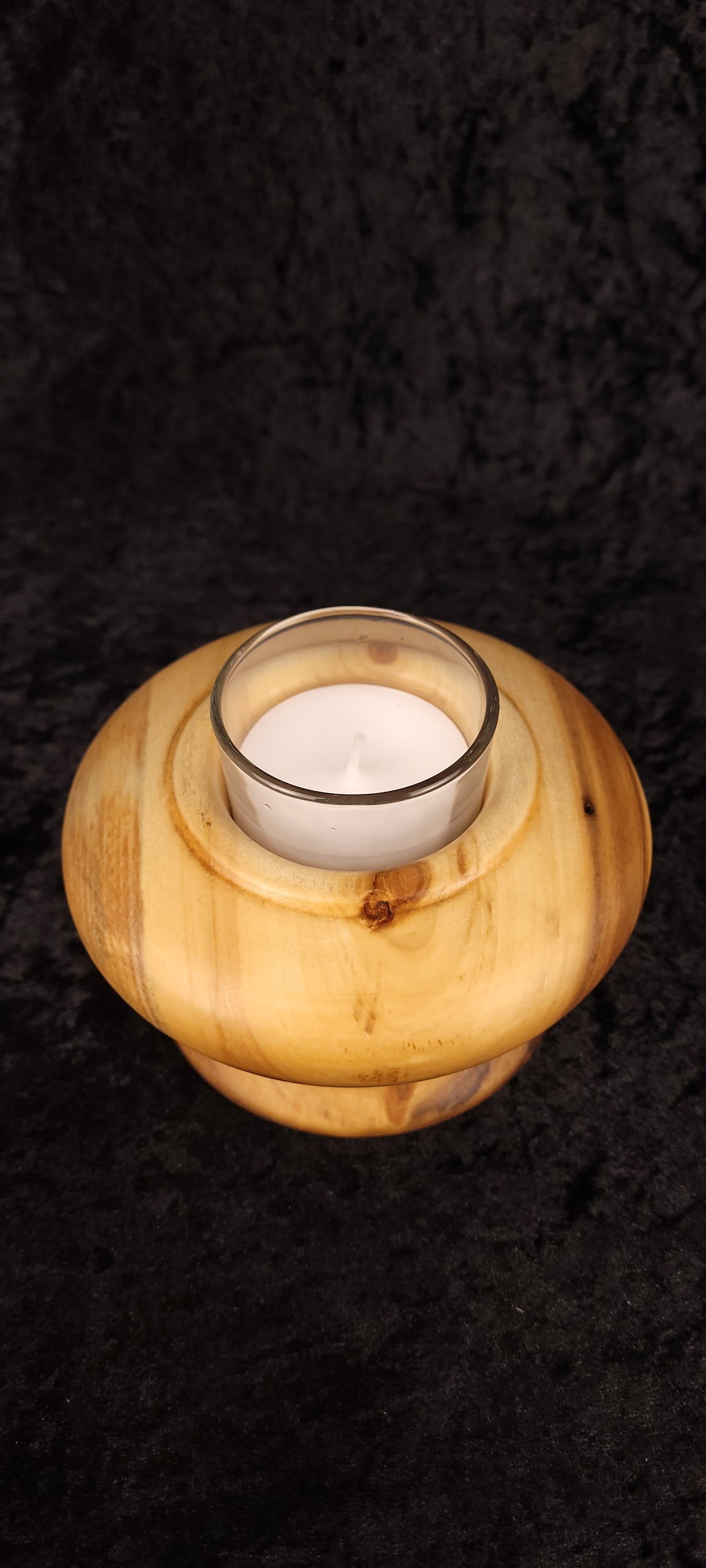 Detail of natural Aspen wood grain on handcrafted candle holder