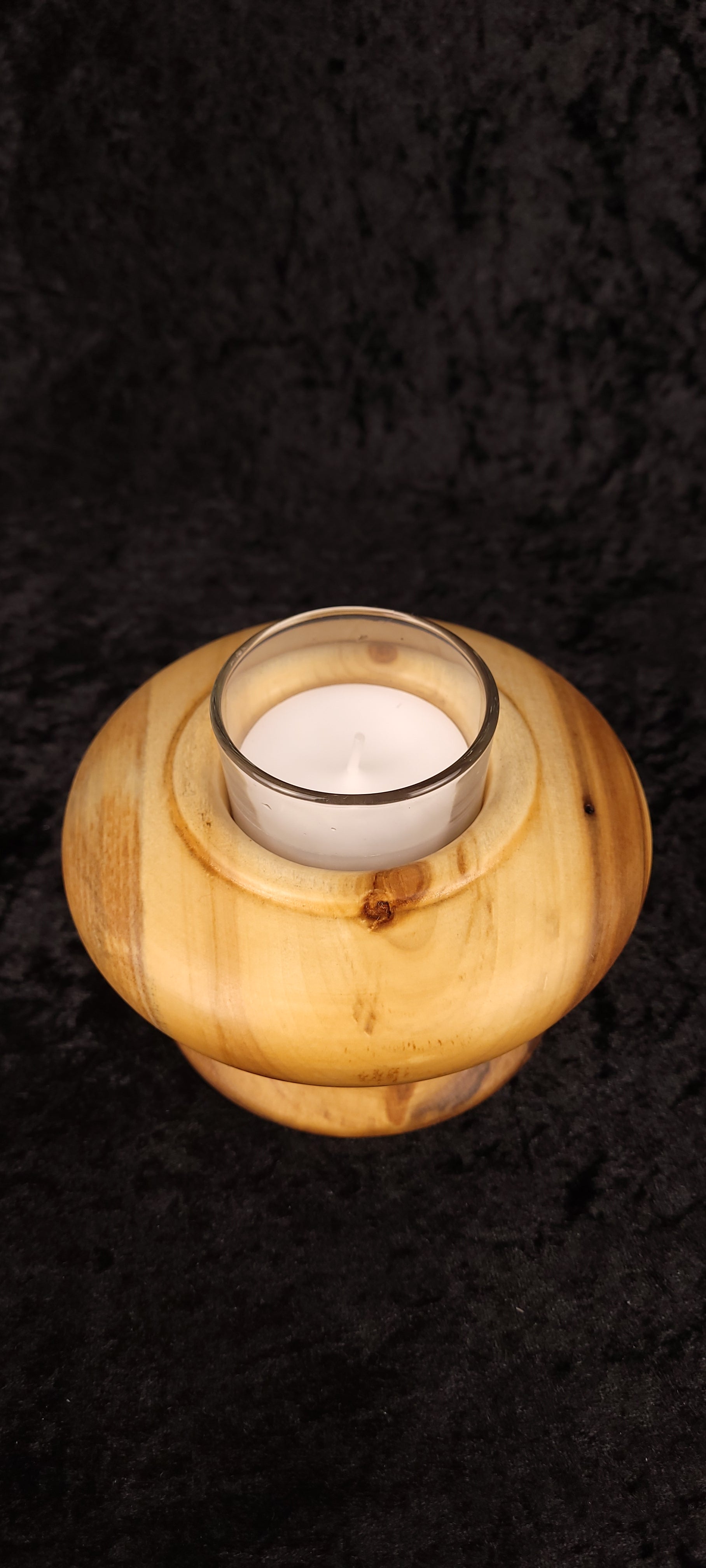 Detail of natural Aspen wood grain on handcrafted candle holder